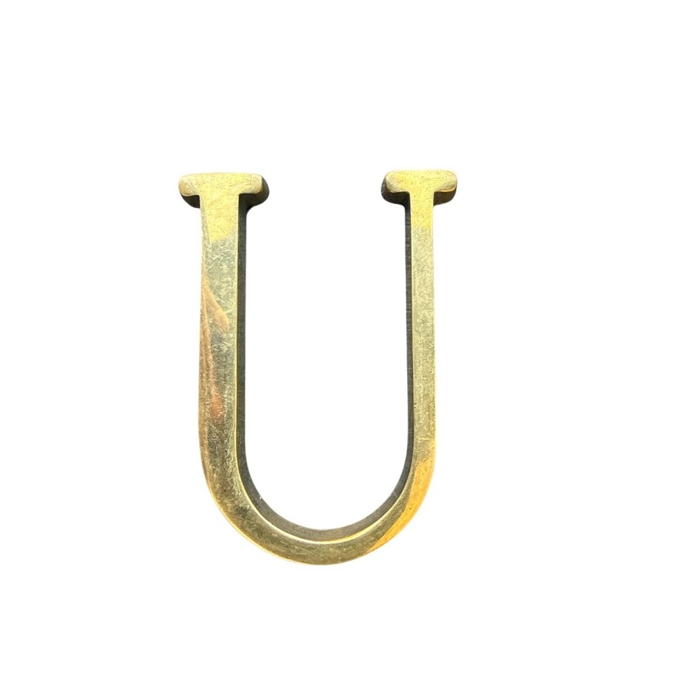 Letra U 10 cms  Bronce  Pulido
