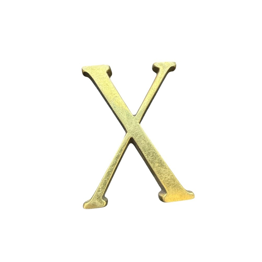 Letra X 10 cms  Bronce  Pulido