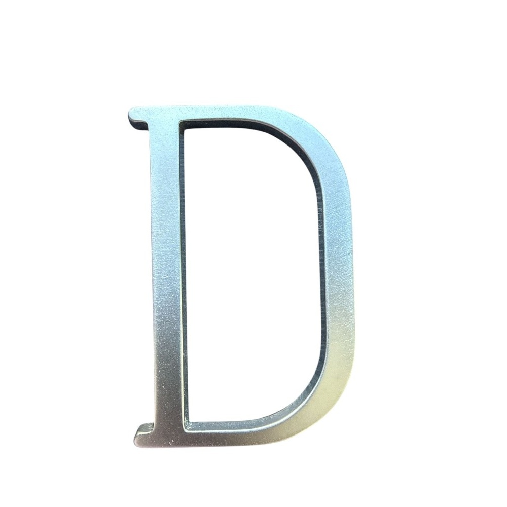 Letra D 10 cms Cromo Satin